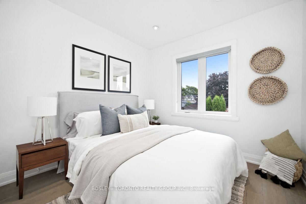 99 Cadorna Avenue • Toronto, ON photo 28
