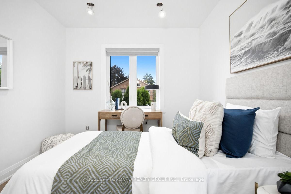 99 Cadorna Avenue • Toronto, ON photo 32