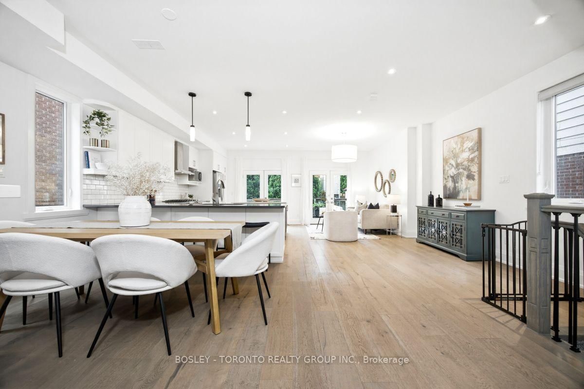 99 Cadorna Avenue • Toronto, ON photo 8