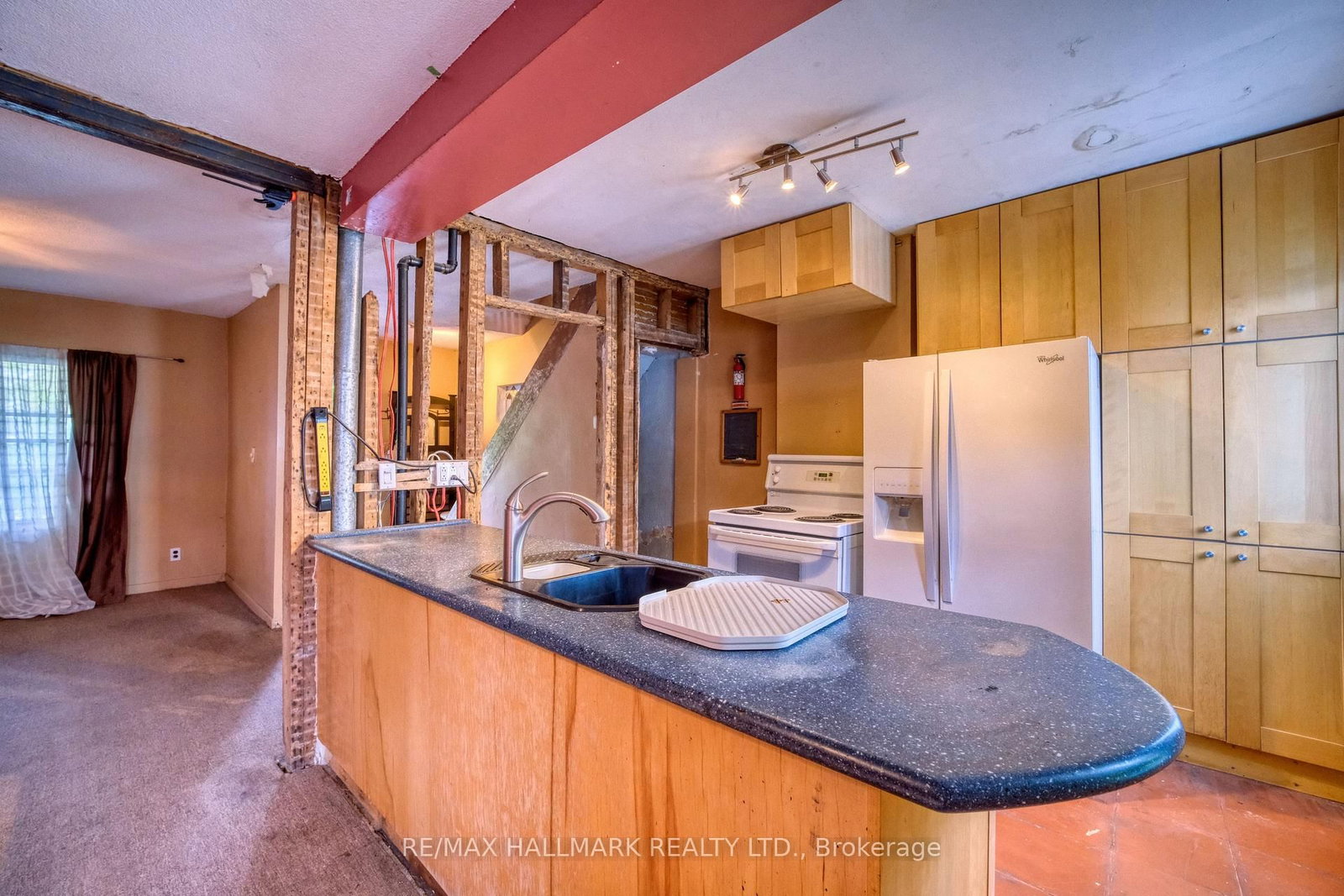 787 Eastern Avenue • Toronto, ON photo 11