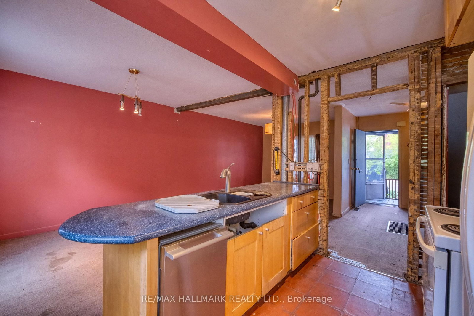 787 Eastern Avenue • Toronto, ON photo 12