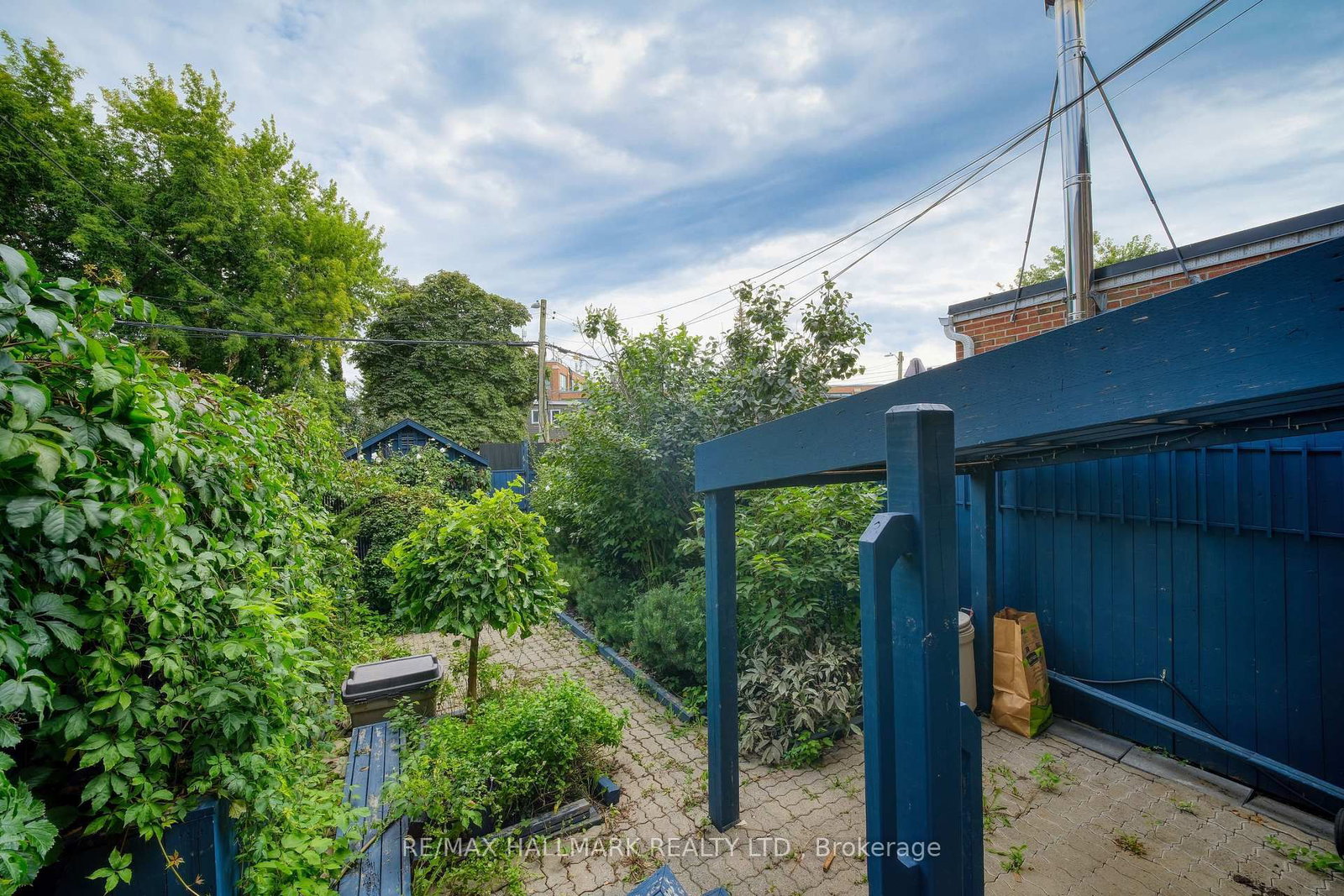 787 Eastern Avenue • Toronto, ON photo 23