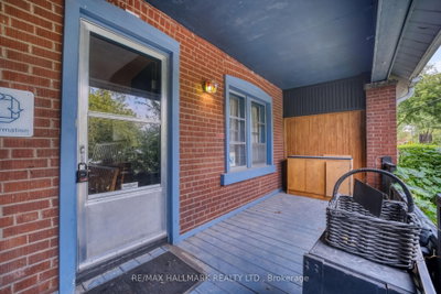 787 Eastern Avenue • Toronto, ON photo 4