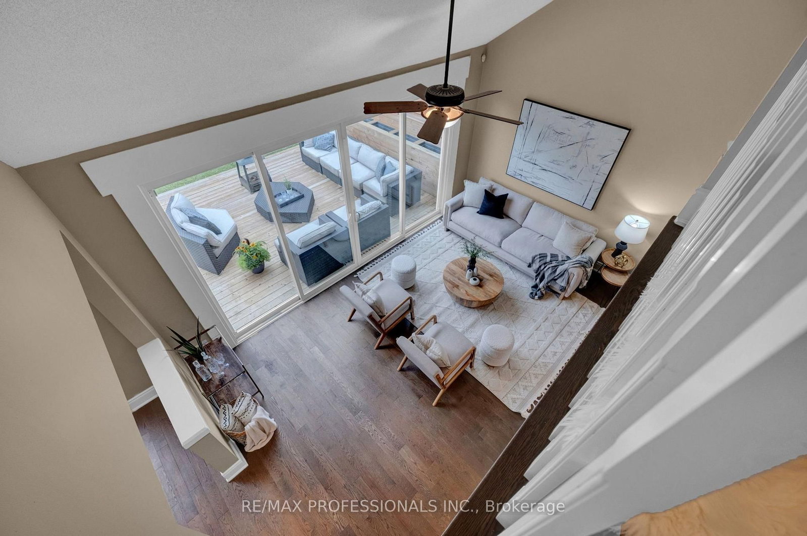 8 Shelter Bay Court • Whitby, ON photo 16
