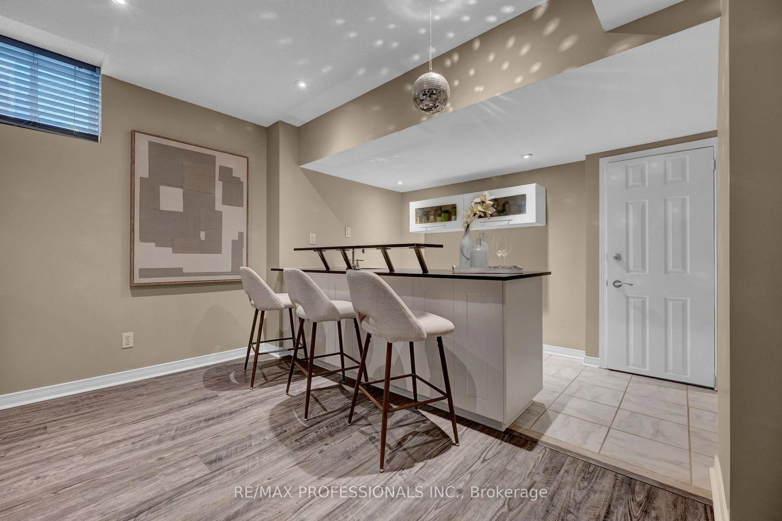 8 Shelter Bay Court • Whitby, ON photo 27
