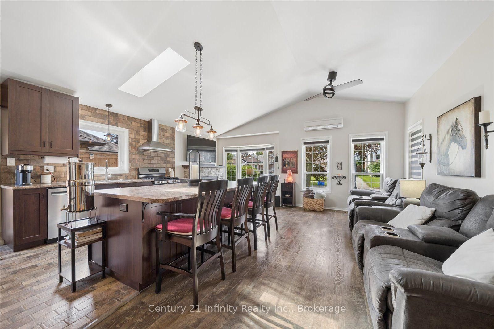 814 Lochness Crescent • Oshawa, ON photo 17