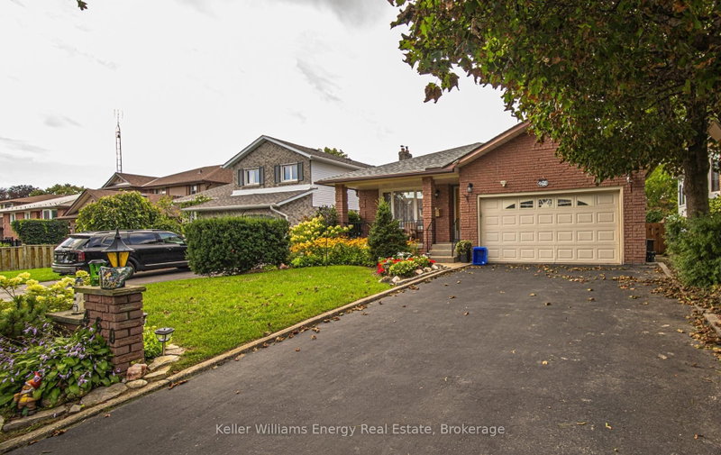 460 Labrador Drive
