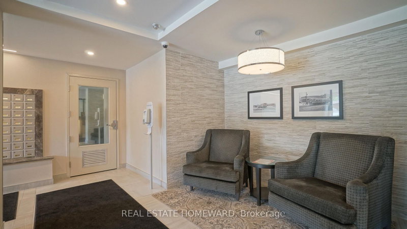 401 - 757 Victoria Pk Avenue