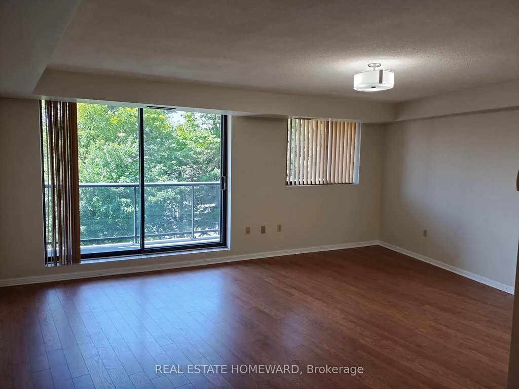 401 - 757 Victoria Park Avenue 5