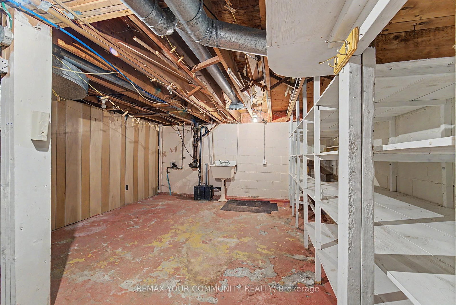 4690 Baldwin Street S • Whitby, ON photo 15