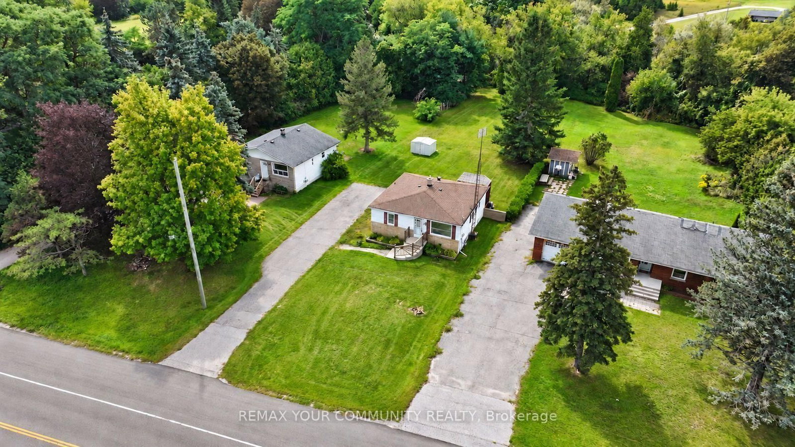 4690 Baldwin Street S • Whitby, ON photo 17