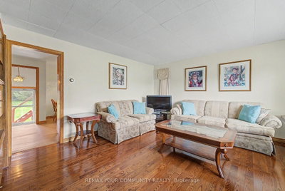 4690 Baldwin Street S • Whitby, ON photo 6