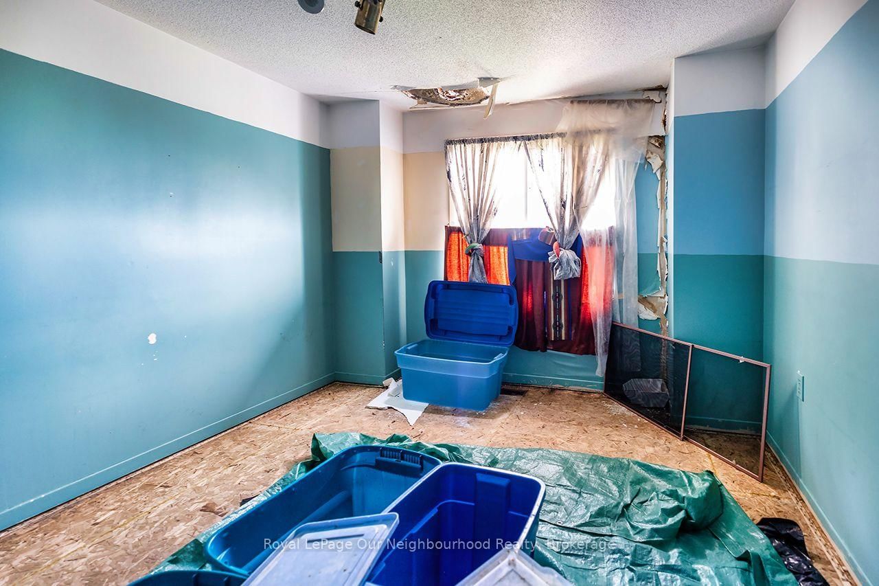 24 Coe Drive • Ajax, ON photo 16