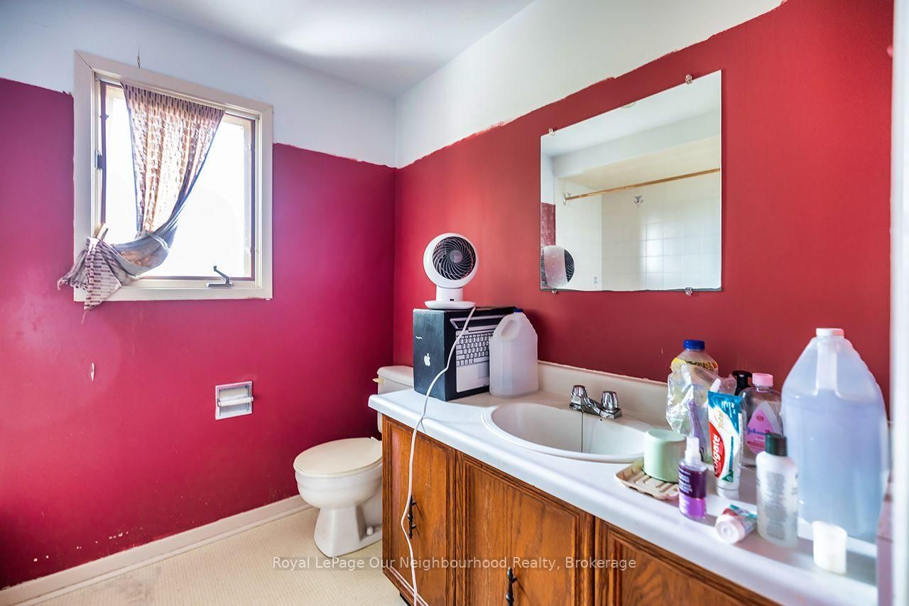 24 Coe Drive • Ajax, ON photo 17