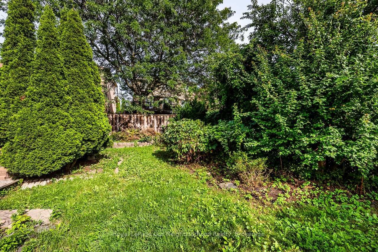 24 Coe Drive • Ajax, ON photo 21