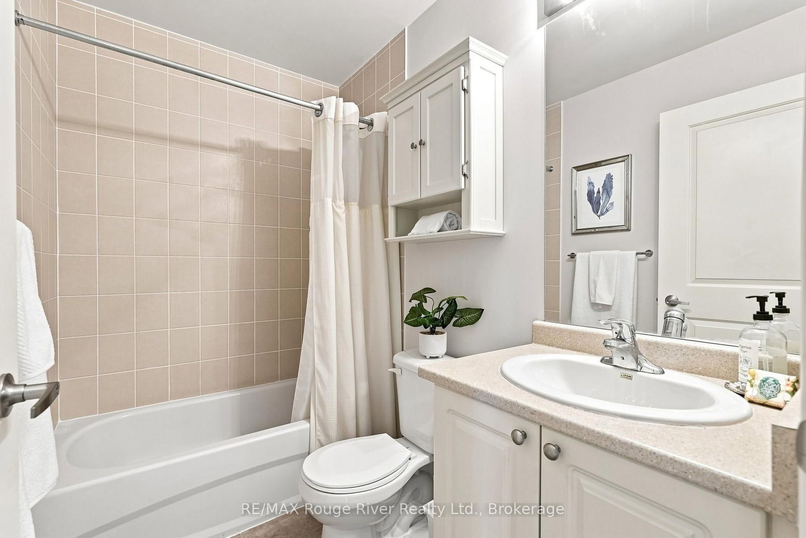 1 Sidney Lane • #311 • Clarington, ON photo 20