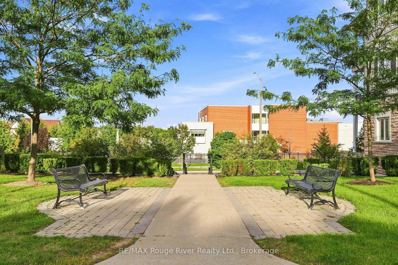 1 Sidney Lane • #311 • Clarington, ON photo 23