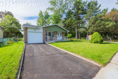 236 John Tabor Trail • Toronto, ON photo 2