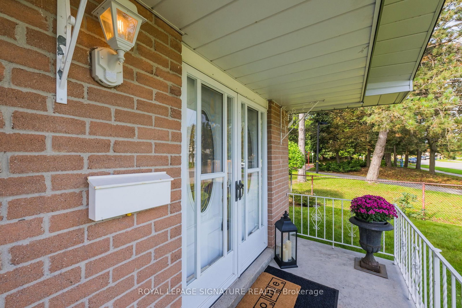 236 John Tabor Trail • Toronto, ON photo 4