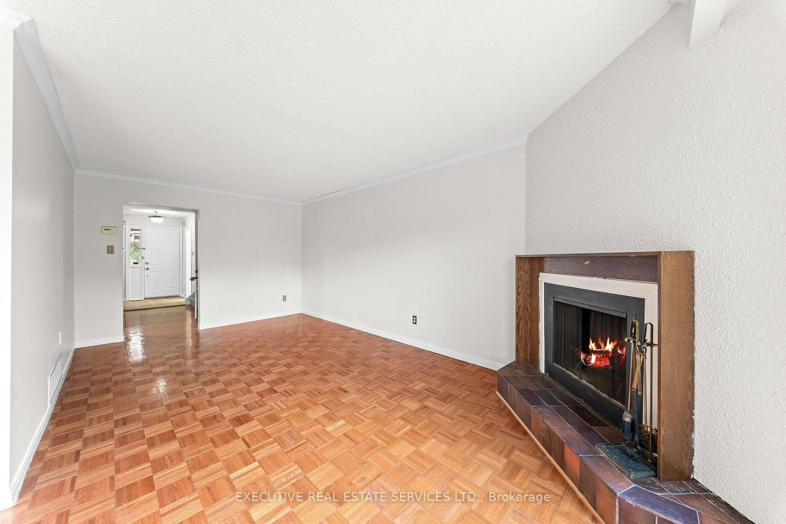 76 Lionhead Trail • Toronto, ON photo 15