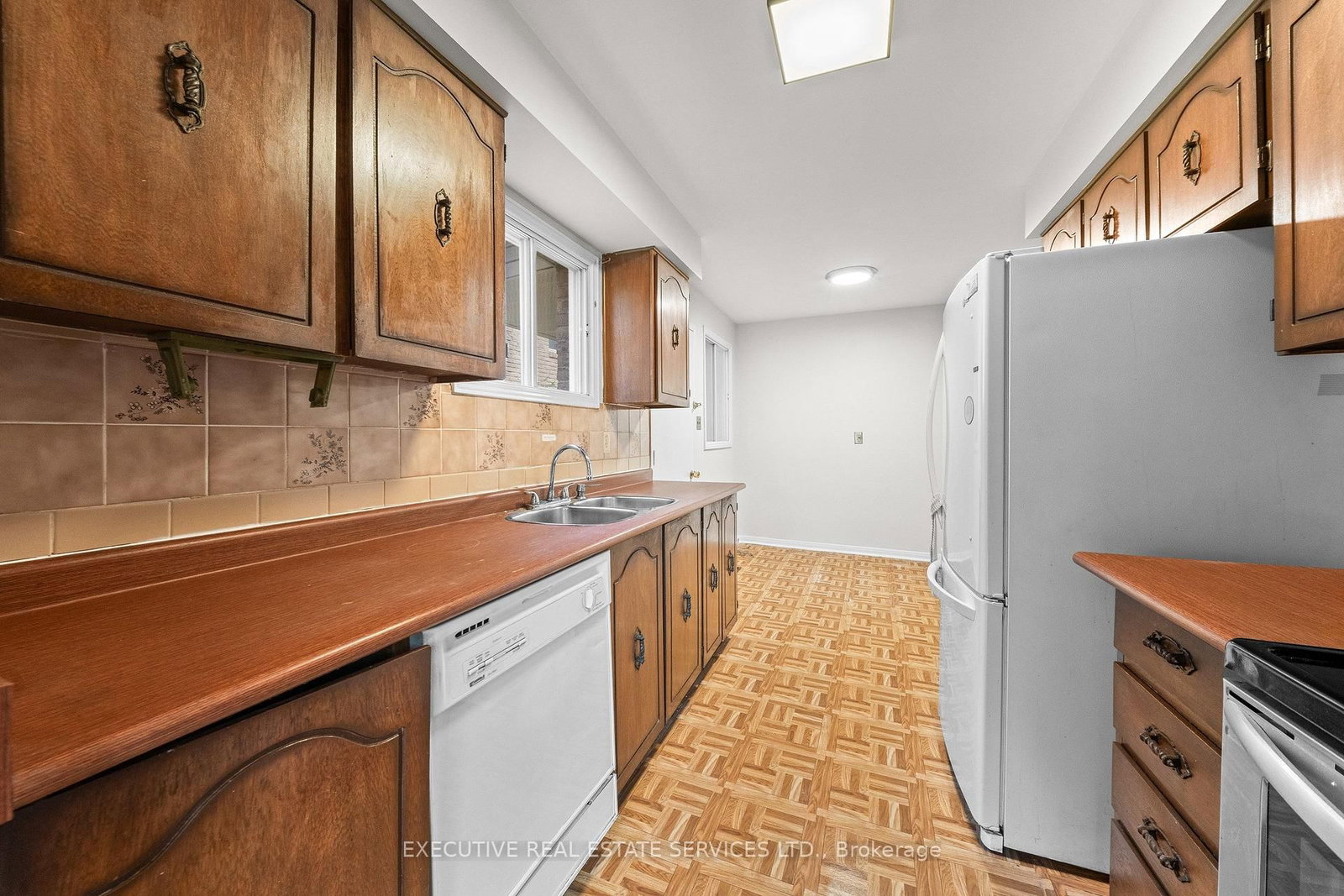 76 Lionhead Trail • Toronto, ON photo 22