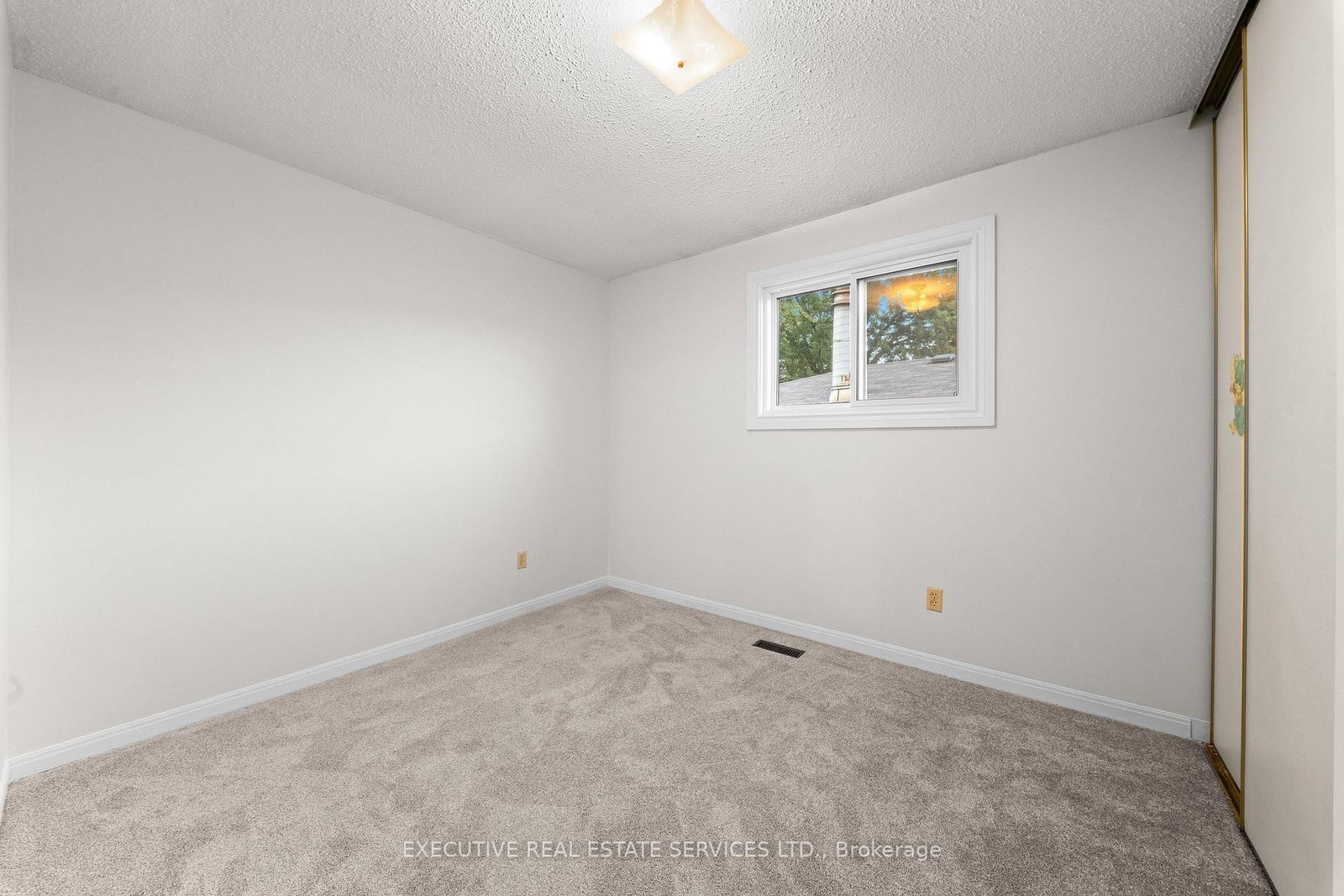 76 Lionhead Trail • Toronto, ON photo 27