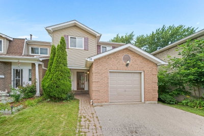 76 Lionhead Trail • Toronto, ON photo 7