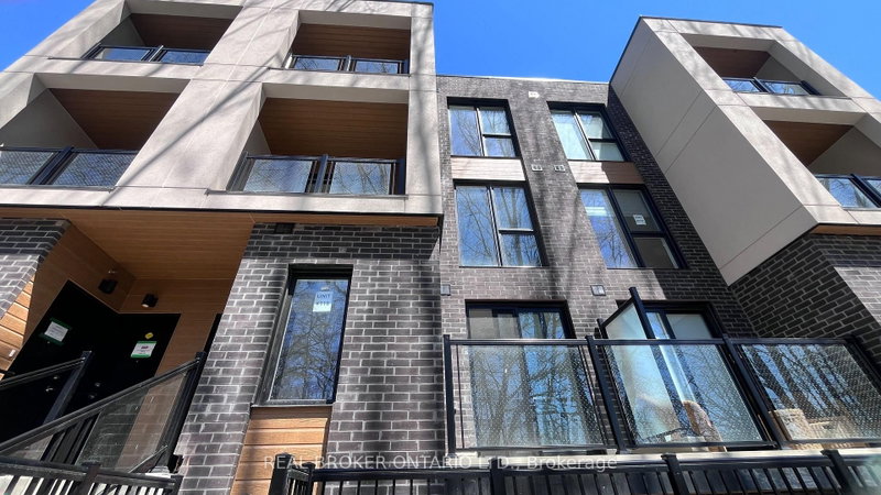 11 - 170 CLONMORE Drive
