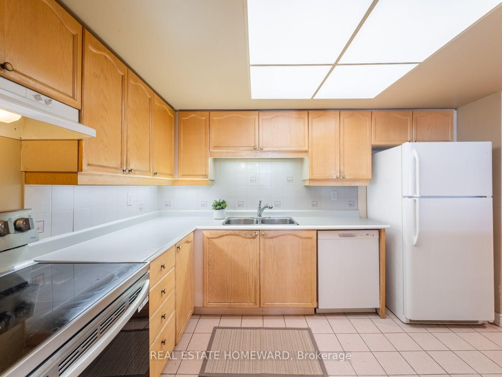 1091 Kingston Road • #624 • Toronto, ON photo 6