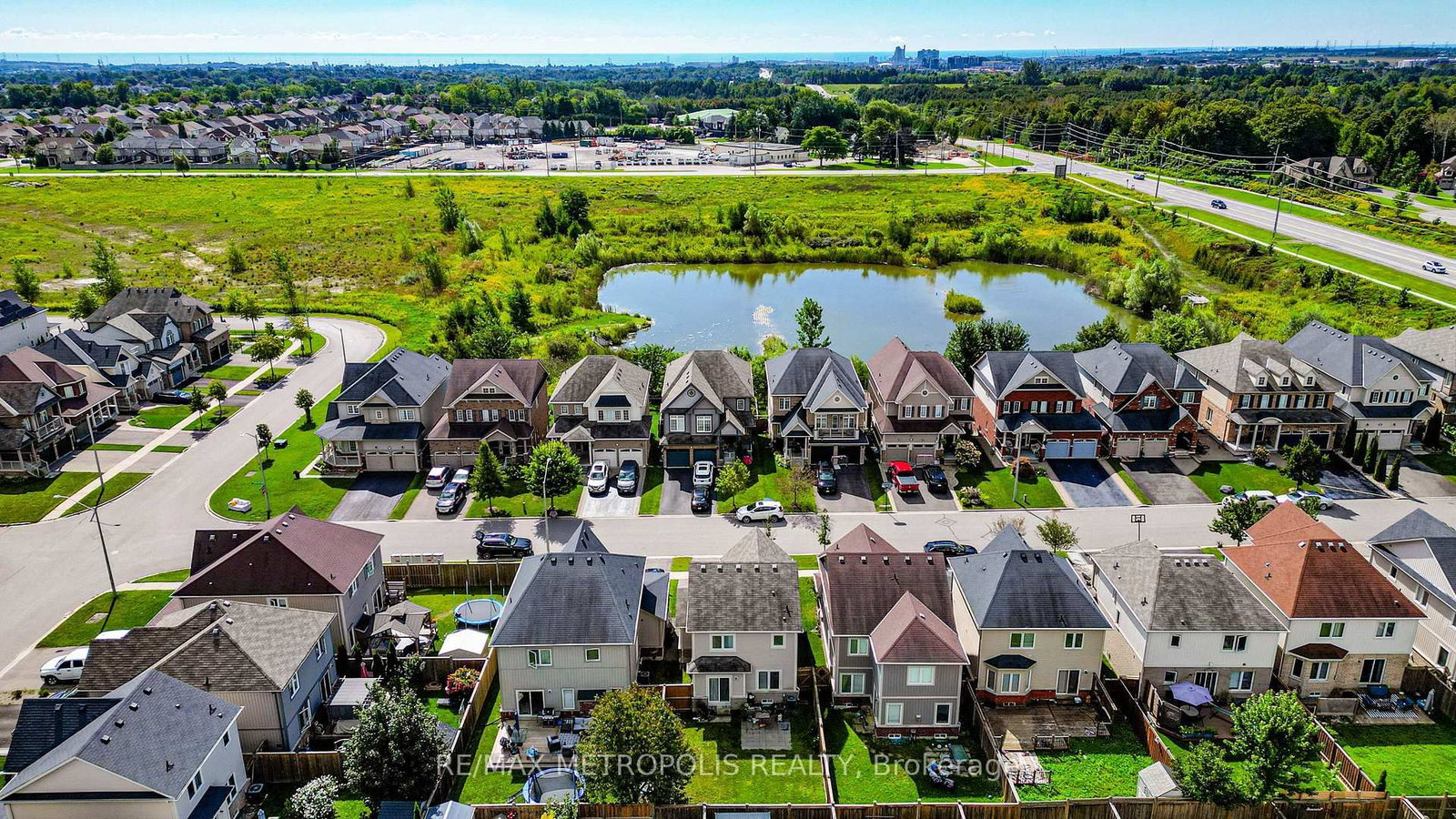 14 Richard Davies Crescent • Clarington, ON photo 10