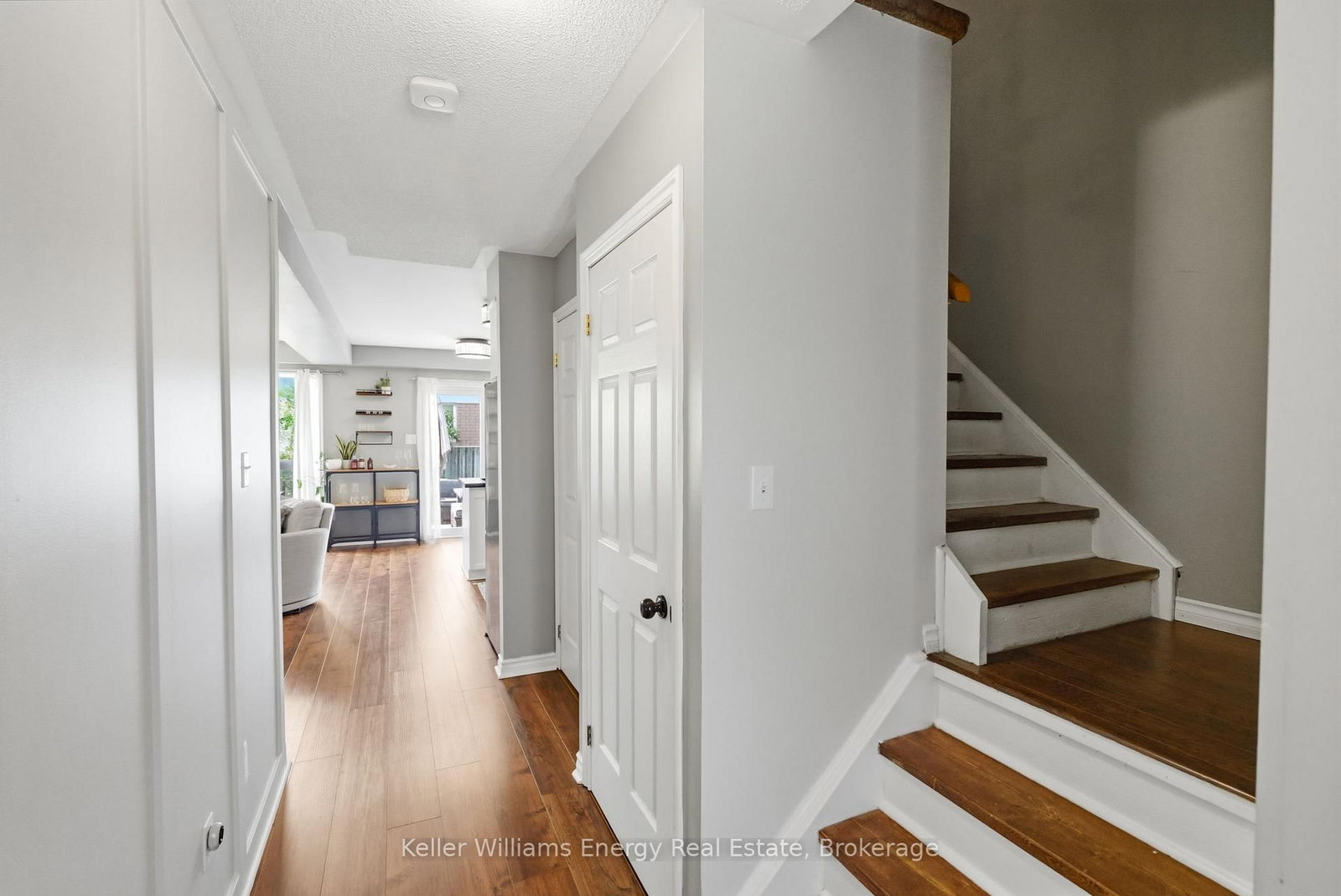 42 Cecil Found Crescent • Clarington, ON photo 18