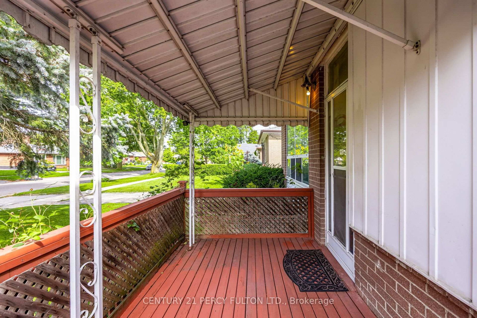 23 Shier Drive • Toronto, ON photo 3