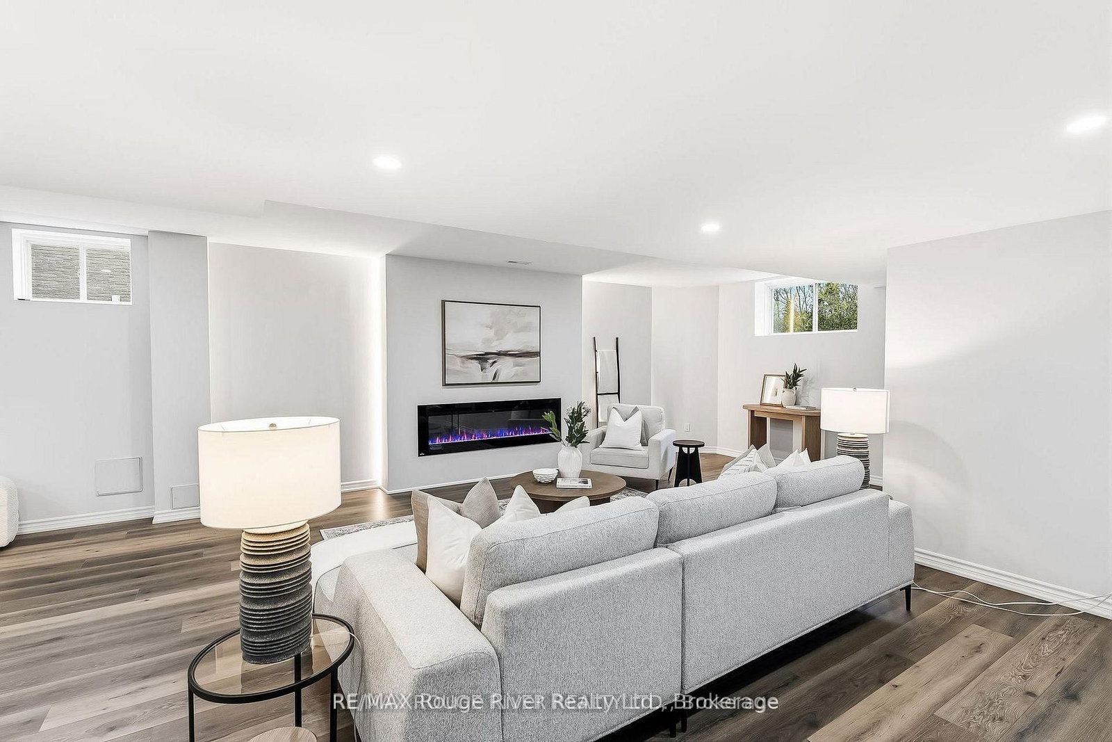 30 Hanover Court • Whitby, ON photo 36