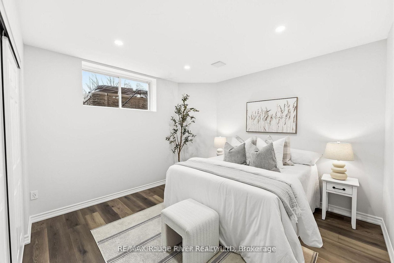 30 Hanover Court • Whitby, ON photo 40