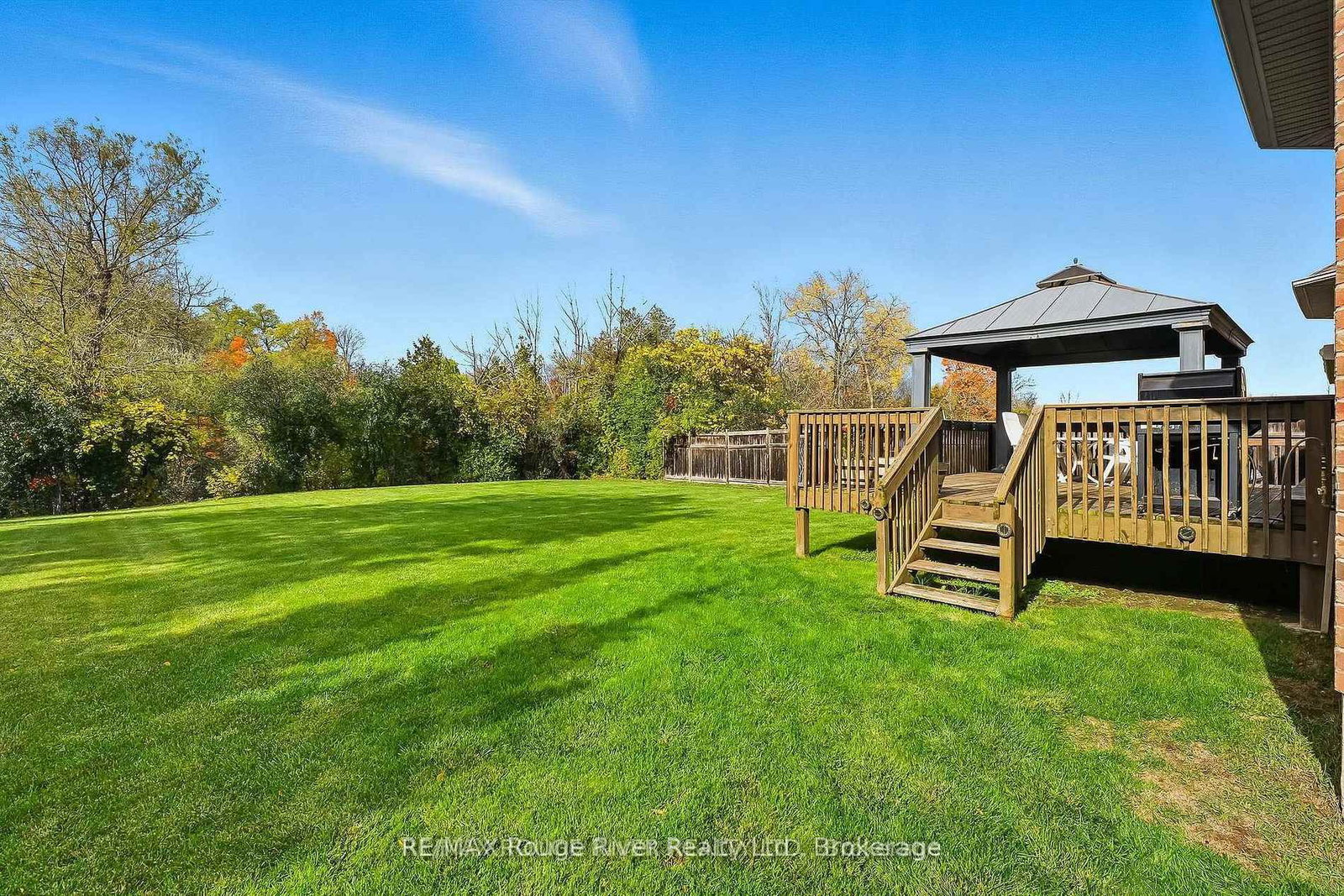 30 Hanover Court • Whitby, ON photo 44