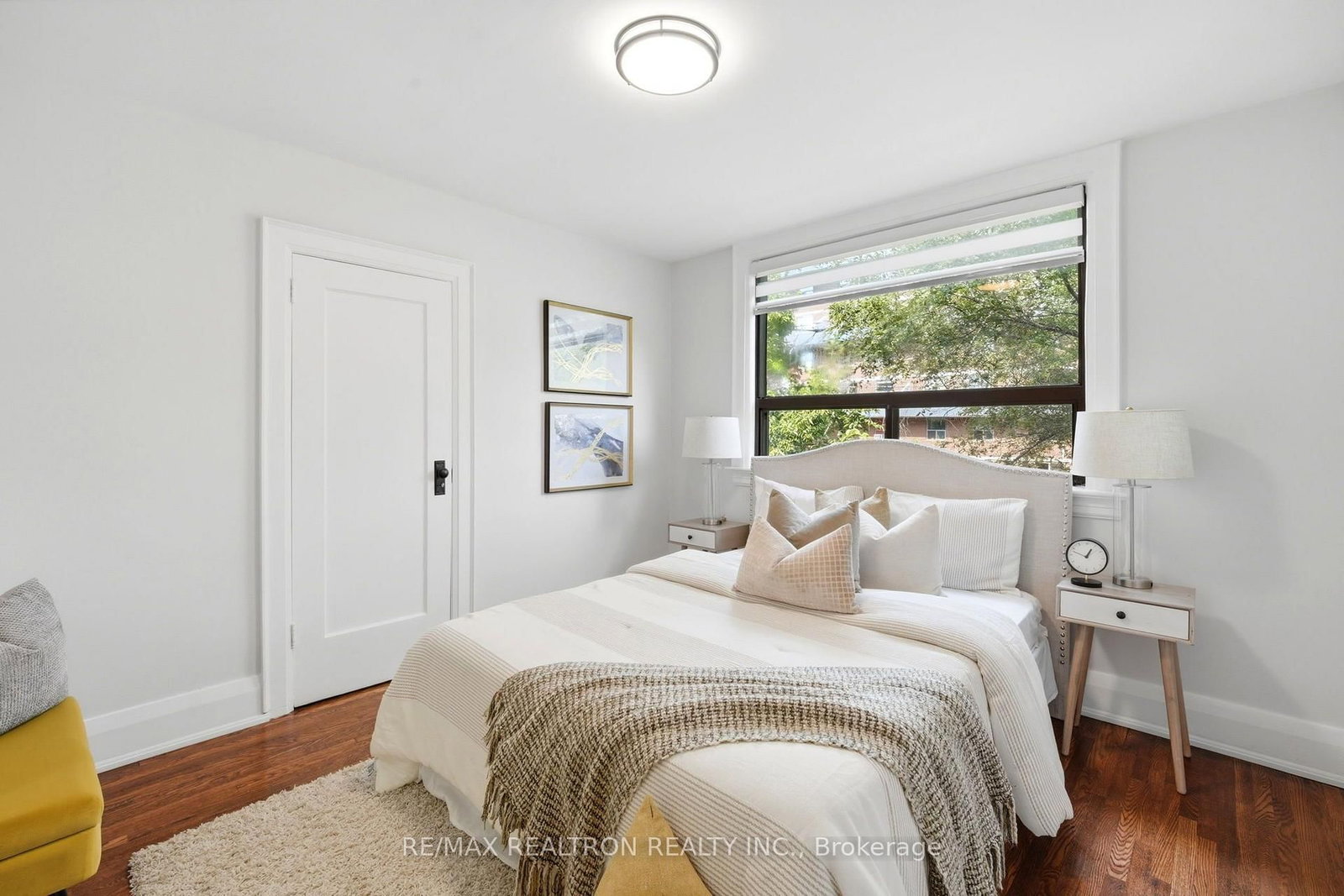 1056 Woodbine Avenue W • Toronto, ON photo 21