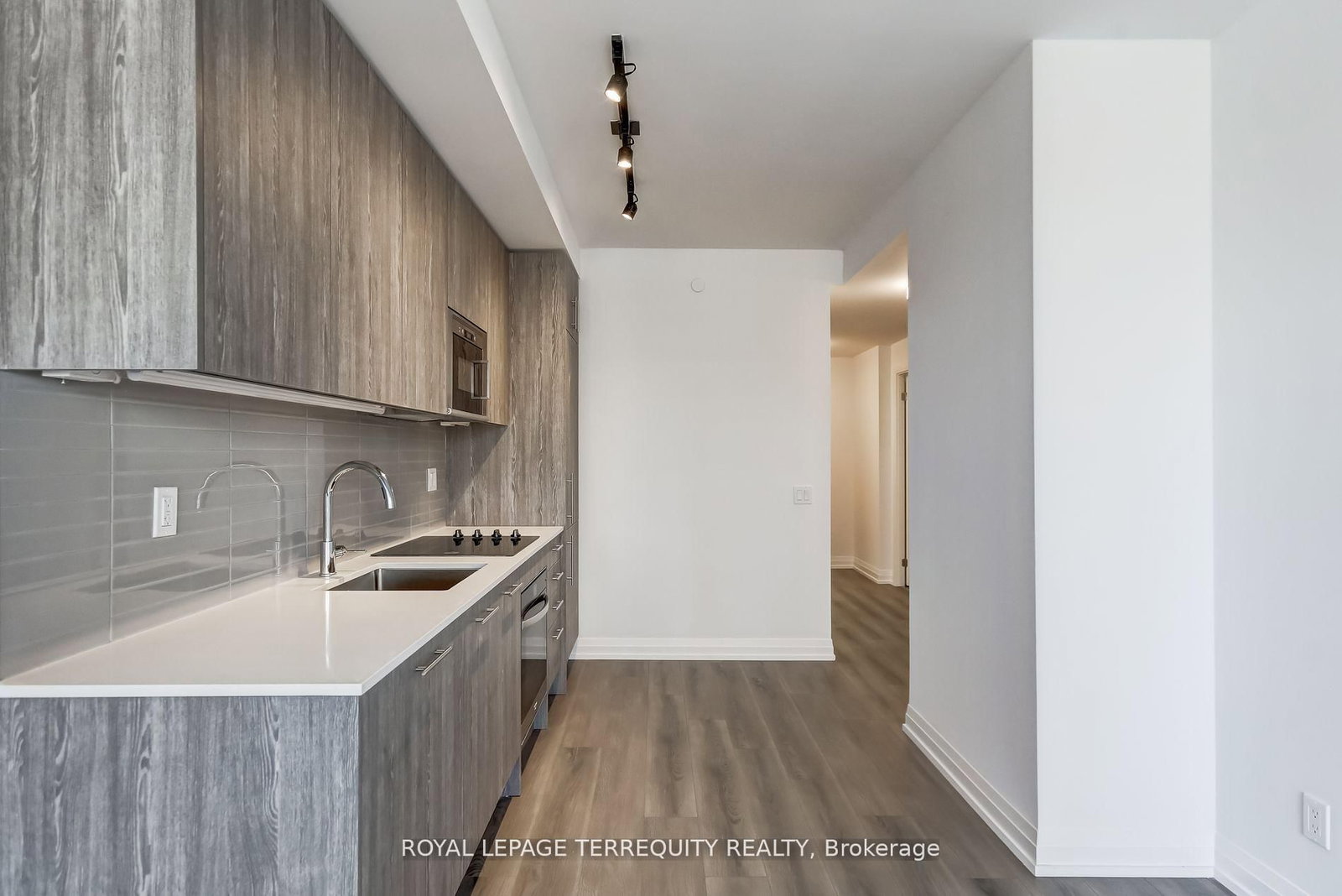 286 Main Street • #1906 • Toronto, ON photo 14