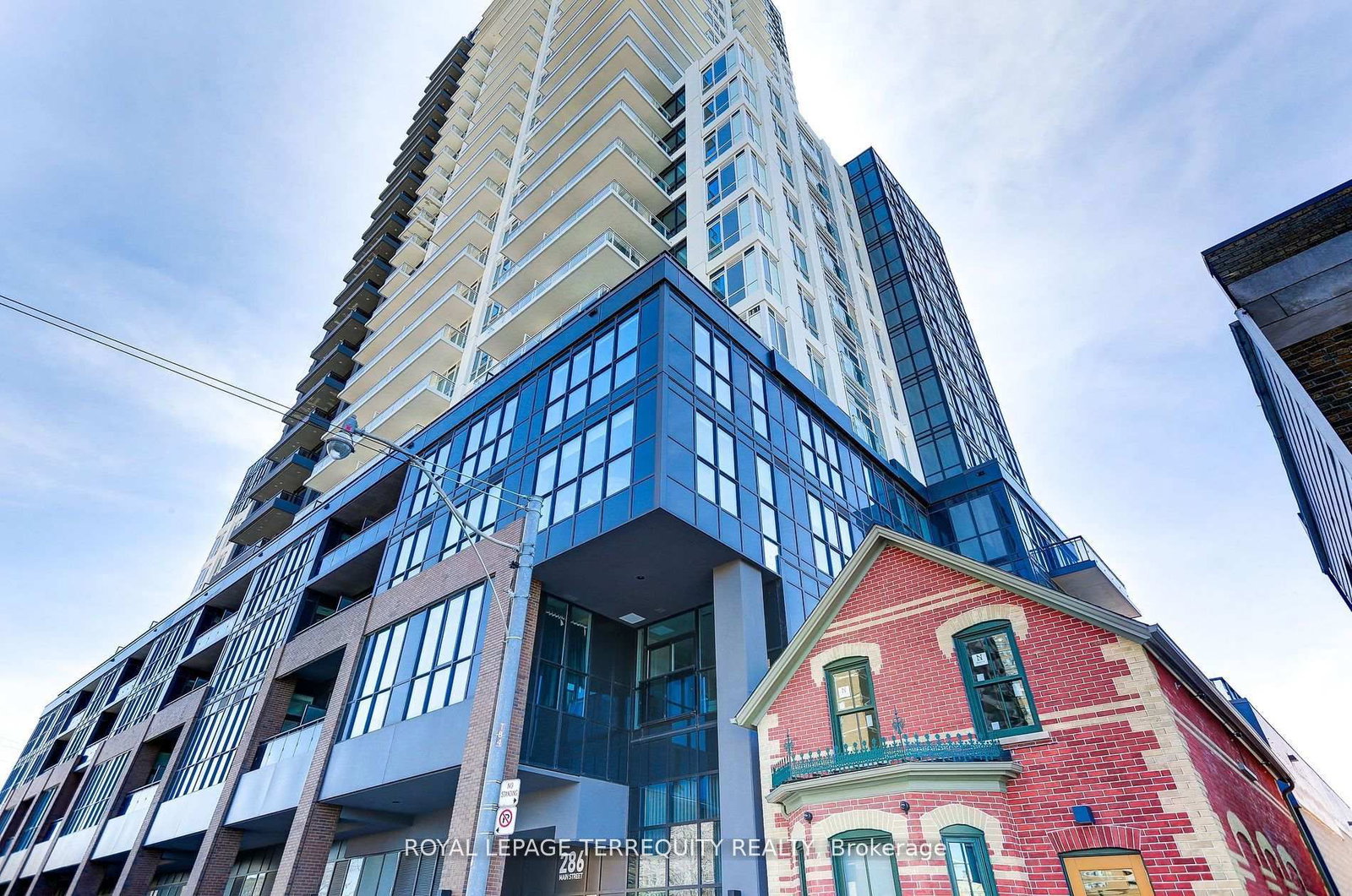 286 Main Street • #1906 • Toronto, ON photo 2