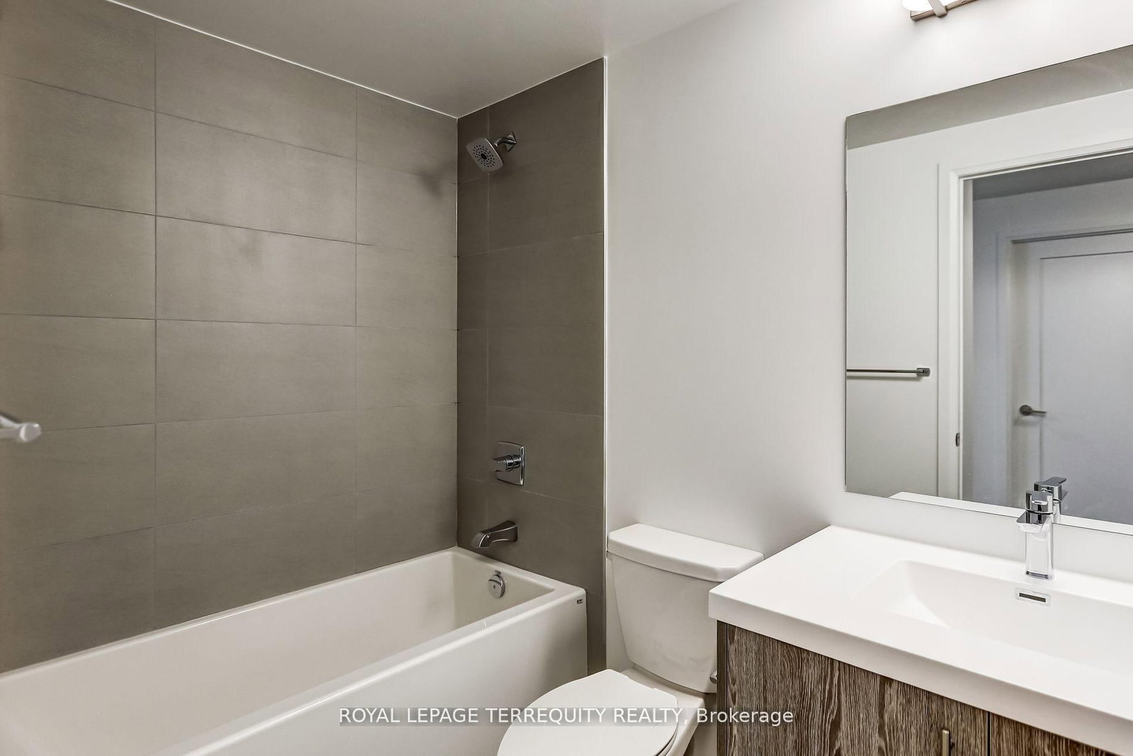 286 Main Street • #1906 • Toronto, ON photo 21