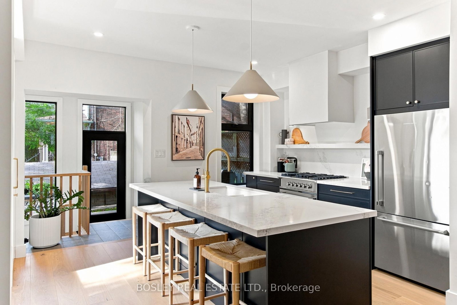 2 Sandford Avenue • Toronto, ON photo 16
