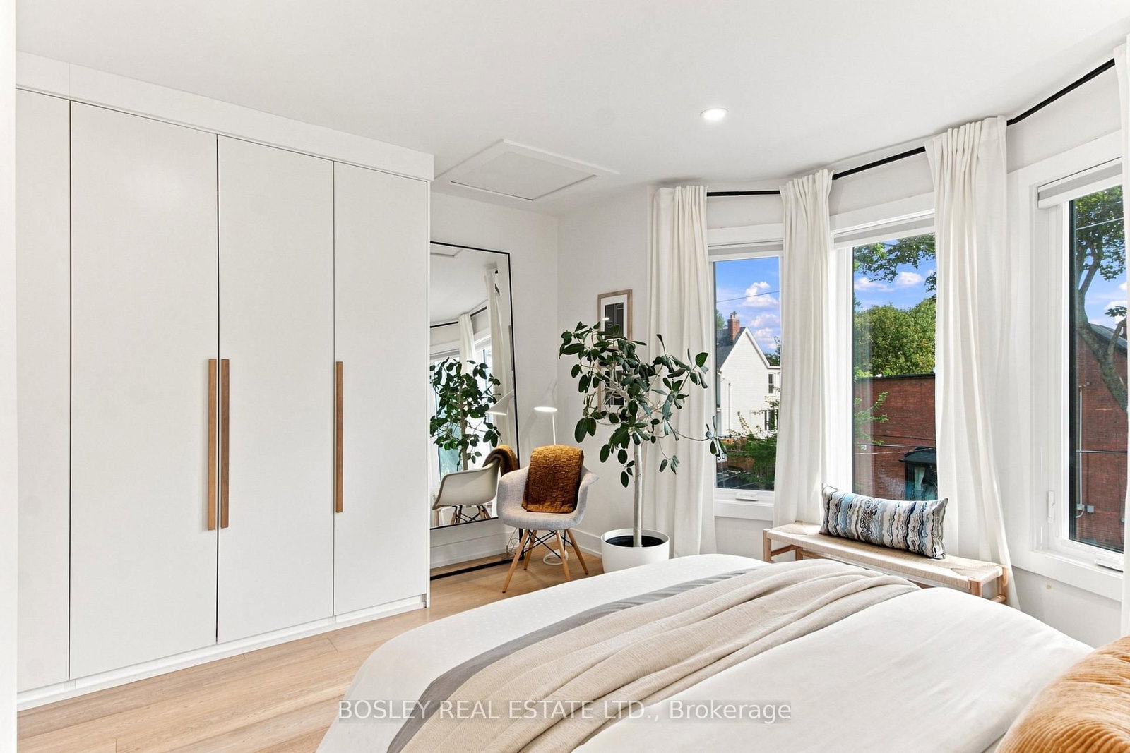 2 Sandford Avenue • Toronto, ON photo 22