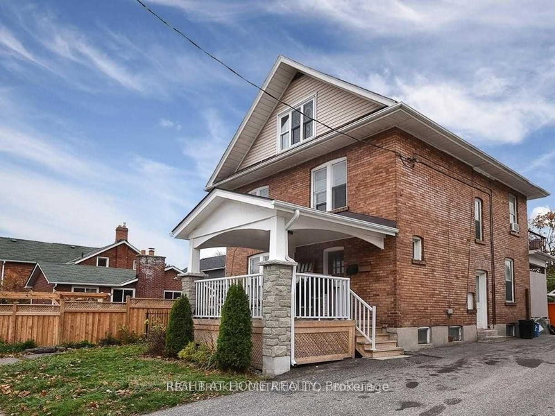 Main - 210 Mary Street N