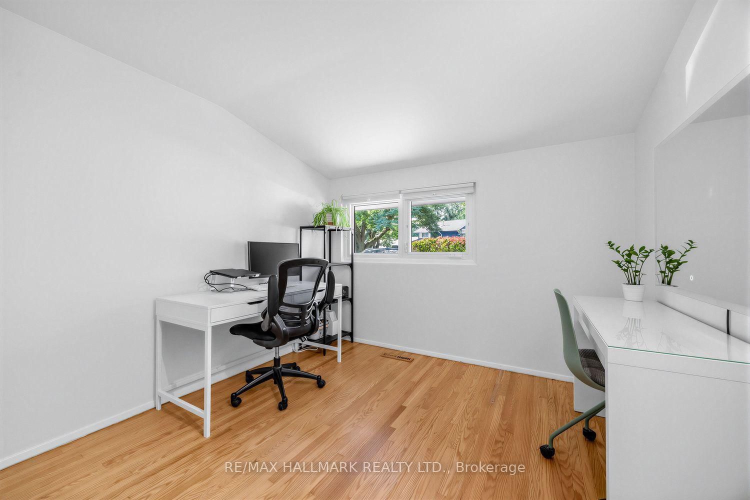 34 Dorcot Avenue • Toronto, ON photo 24