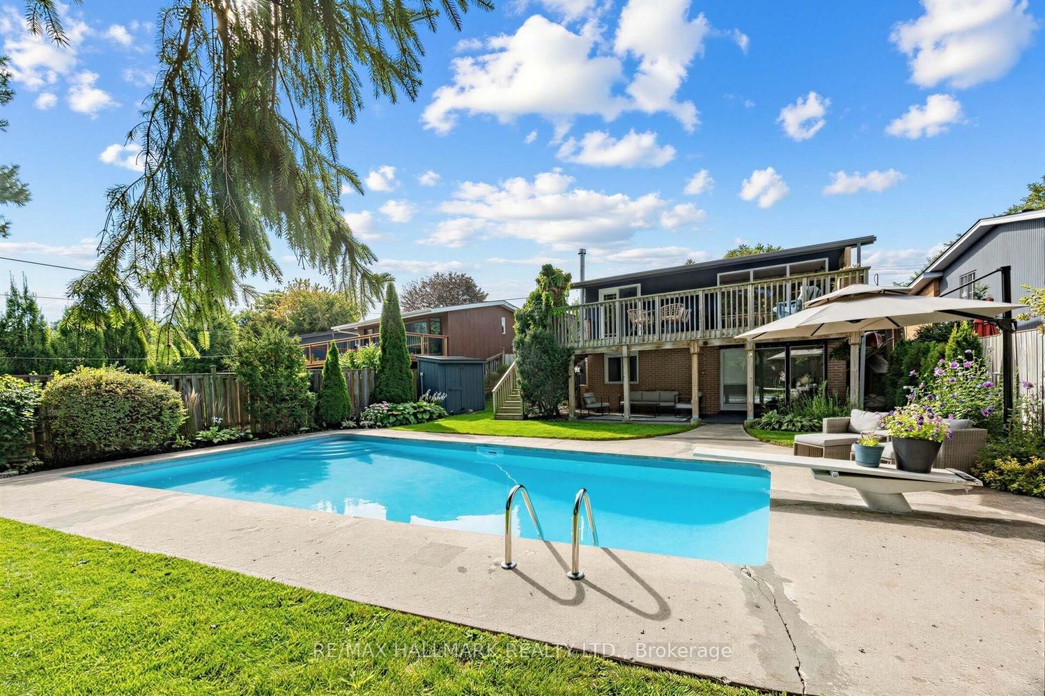 34 Dorcot Avenue • Toronto, ON photo 37