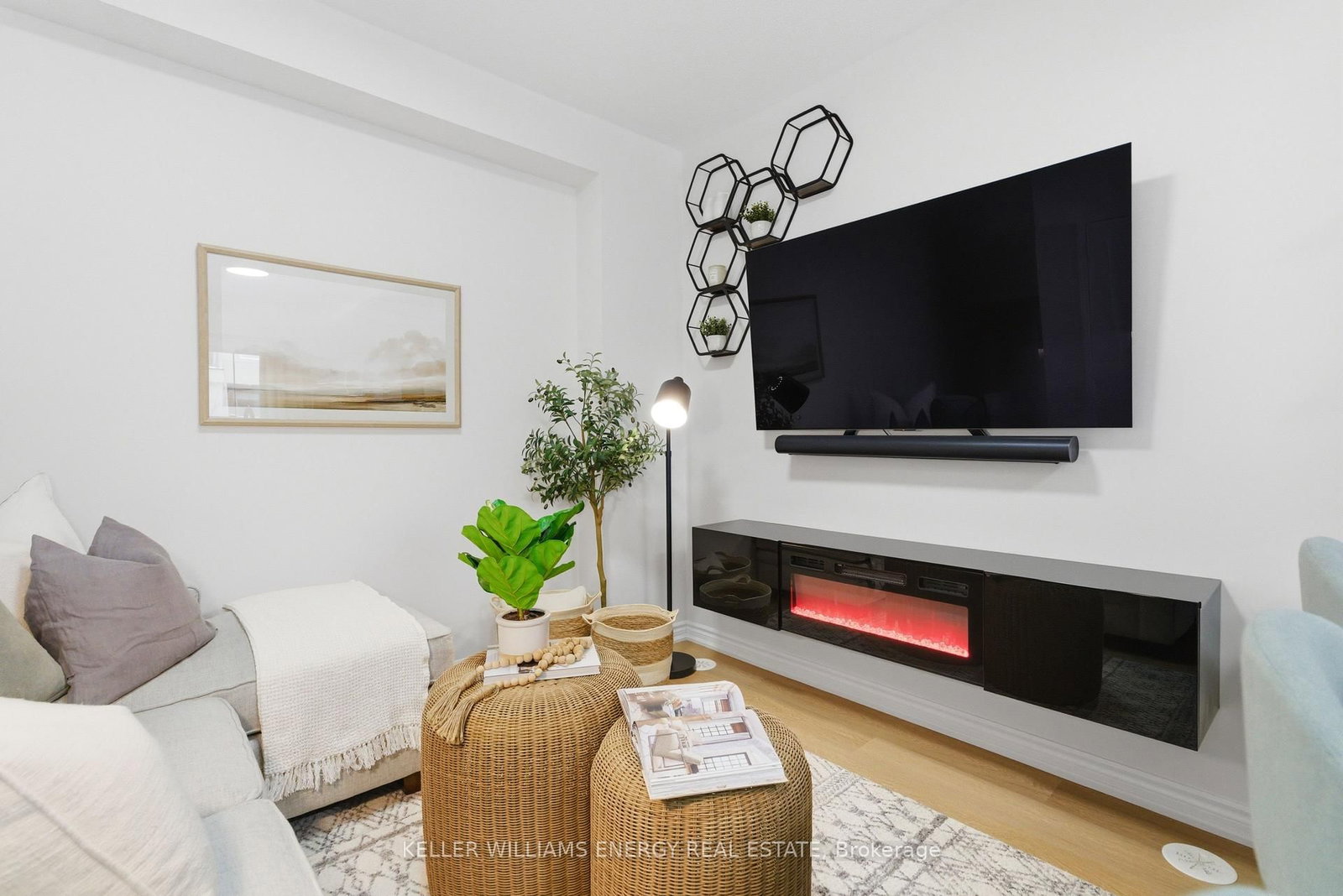 475 Beresford Path • #7 • Oshawa, ON photo 4