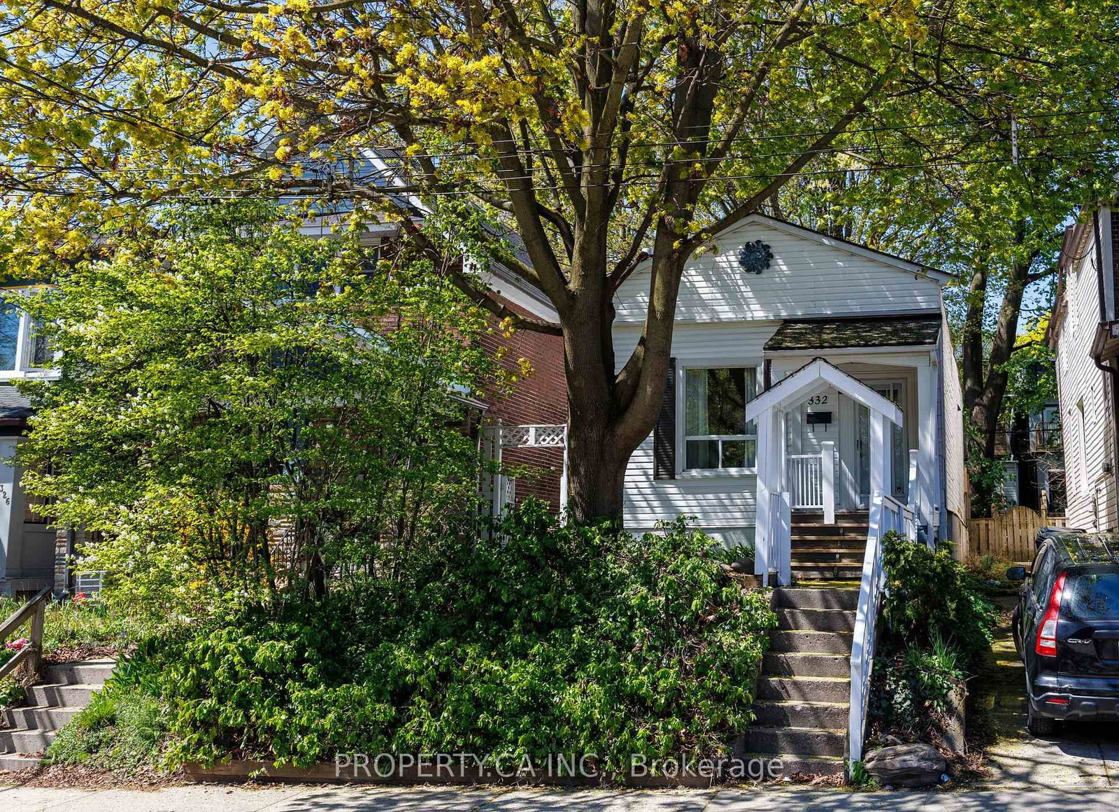 332 Woodfield Road • Toronto, ON photo 26