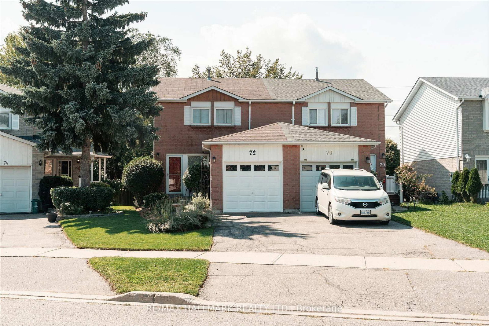 72 Tams Drive • Ajax, ON photo 5