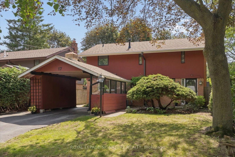 17 Lesterwood Crescent