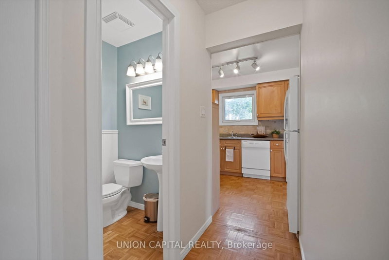 73 Humphrey Ajax,ON L1S 4Y8 — Photo 11