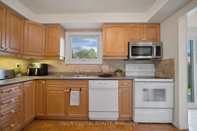 73 Humphrey Ajax,ON L1S 4Y8 — Photo 13
